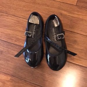 Child’s tap shoes 10.5/8.5